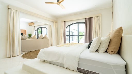 Villa Imagine Berawa Bedroom 1