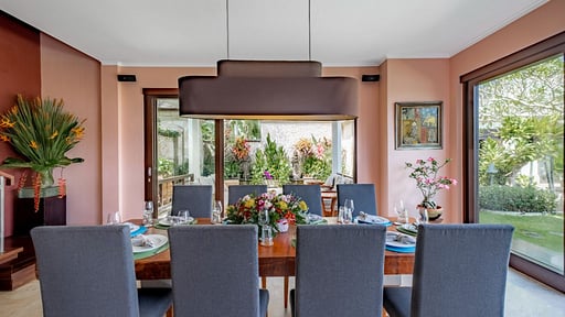 Villa Impian Manis Dining area