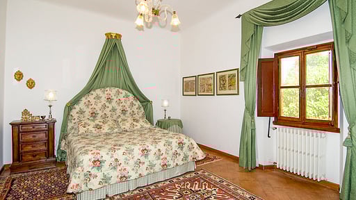 Villa Impruneta Bedroom 2