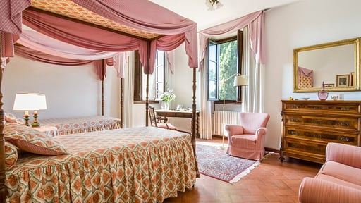 Villa Impruneta Bedroom 4