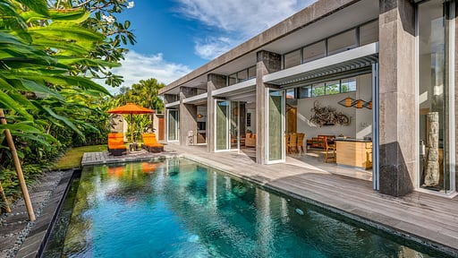 Villa Indah Aramanis Swimming pool