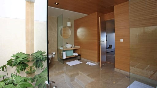 Infiniti Bay Villa Bedroom 3