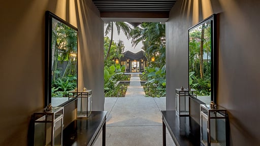 Villa Infinity Blue Others