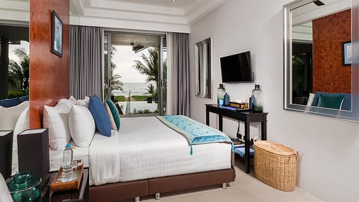 Villa Infinity Blue Bedroom 2