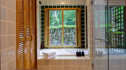 Villa Infinity View Bedroom 2