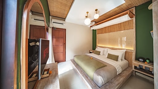 Ini Vie Villa Two Bedroom 2