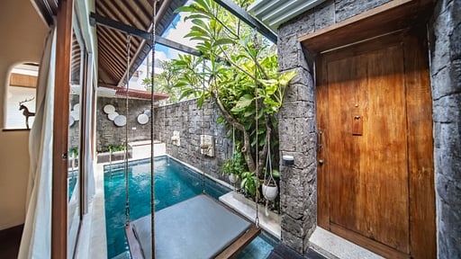 Ini Vie Royal Villa One Swimming pool