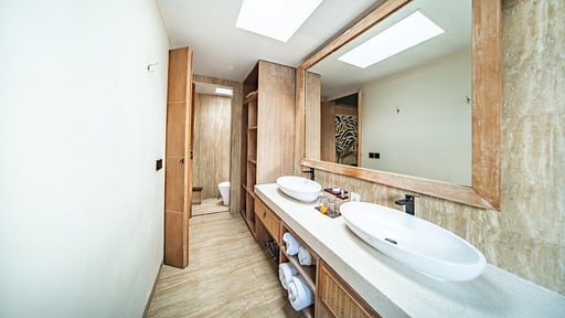 Ini Vie Royal Villa One Bedroom 1