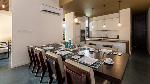 Villa Ini Dining area