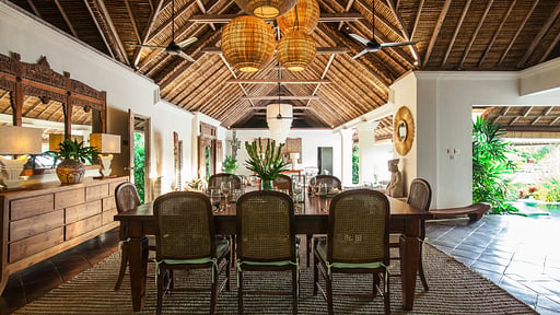 Villa Inti Dining area