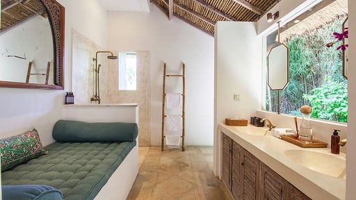 Villa Inti Bedroom 1