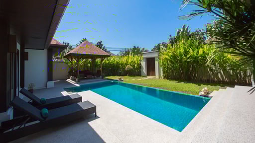 Villa Iorangi Schwimmbad