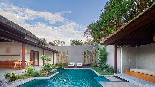 Villa Iris Bumbak Swimming pool