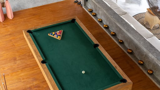 Villa Irrawaddy Billiard