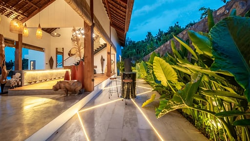 Villa Irrawaddy Terrace/Veranda