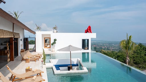 Villa Irrawaddy Swimming pool