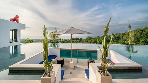 Villa Irrawaddy Swimming pool