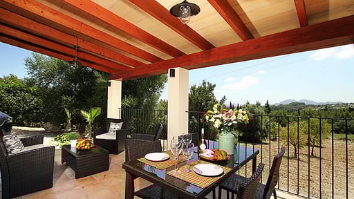 Villa Isabelline Обеденная зона