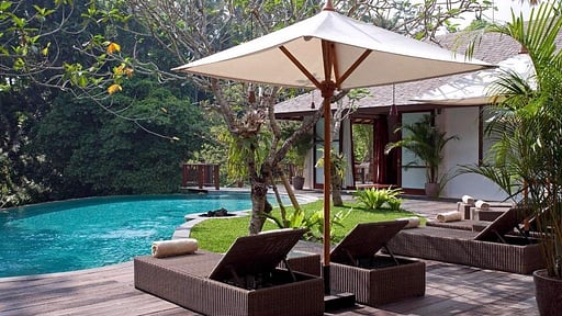 Villa Iskandar Piscina