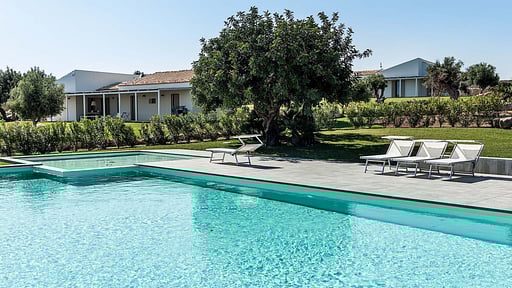 Villa Isla Verde - Carrubi Swimming pool