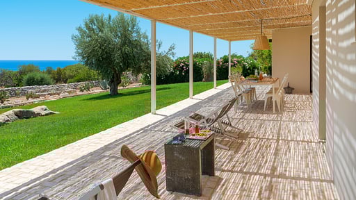 Villa Isla Verde - Carrubi Terrace/Veranda