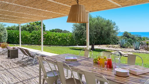 Villa Isla Verde - Carrubi Terrace/Veranda