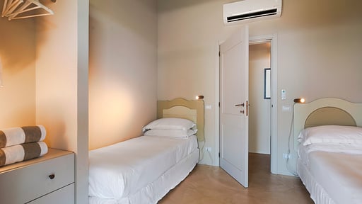 Villa Isla Verde - Carrubi Bedroom 3