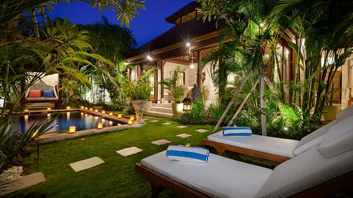 Villa Istana Satu Swimming pool