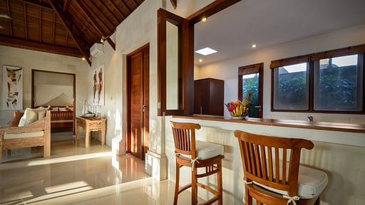 Villa Istana Satu Kitchen