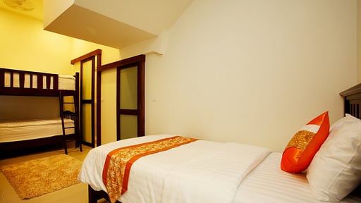 Villa Ivory Bedroom 7