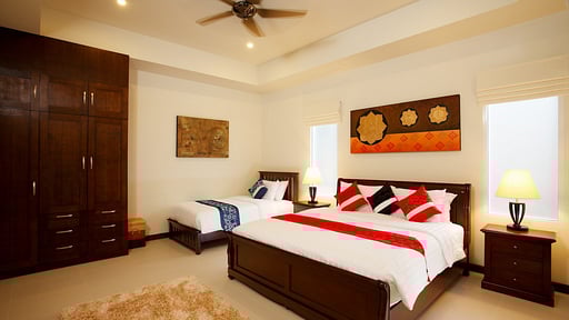 Villa Ivory Bedroom 5
