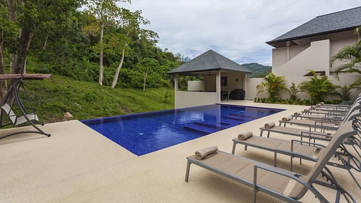 Villa Ivory Swimming pool
