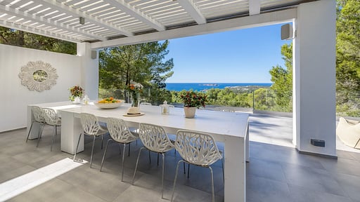 Villa Ivy Cala Tarida Dining area