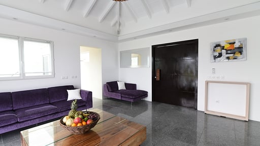 Villa Ivy Living room