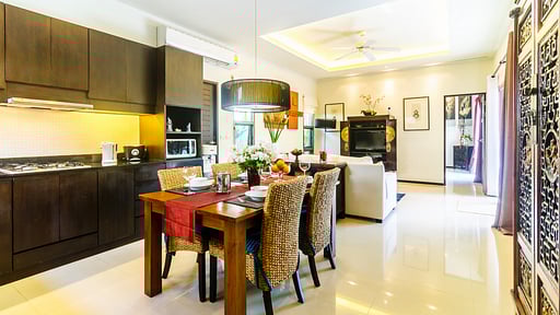 Villa Iwa Dining area