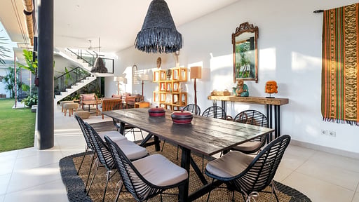 Villa Jaanuva Dining area