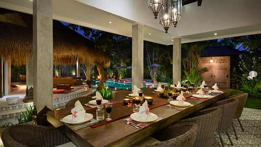 Villa Jabali Dining area