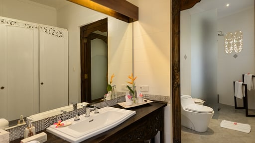 Villa Jabali Bedroom 5