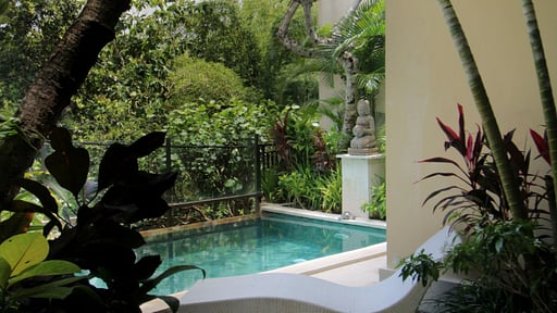 Villa Jade Swimming pool