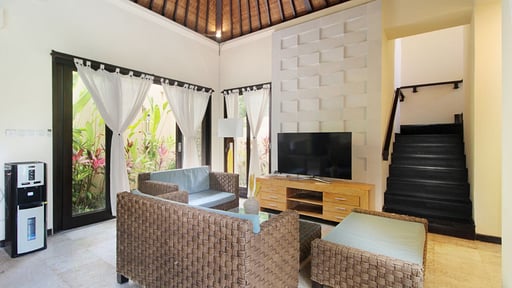Villa Jade Living room
