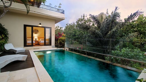 Villa Jade Swimming pool