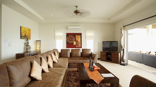Villa Jade Living room