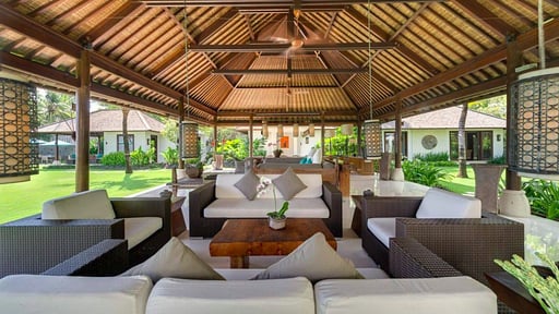 Villa Jagaditha Living room 1