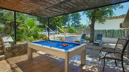 Villa Jaima Бильярд