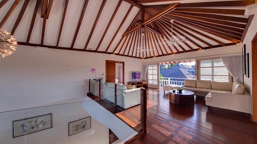 Villa Jajaliluna Salon 3
