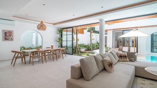 Villa Janoor Living room