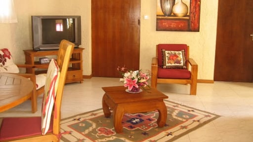 Villa Jardin Dining area