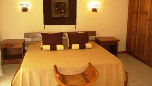 Villa Jardin Bedroom 1