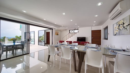 Villa Jasmin Dining area