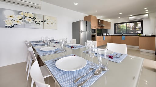 Villa Jasmin Dining area